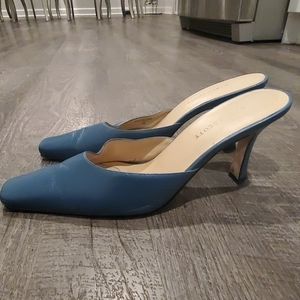 KAREN SCOTT LEATHER SLIP-ON  HEELS
